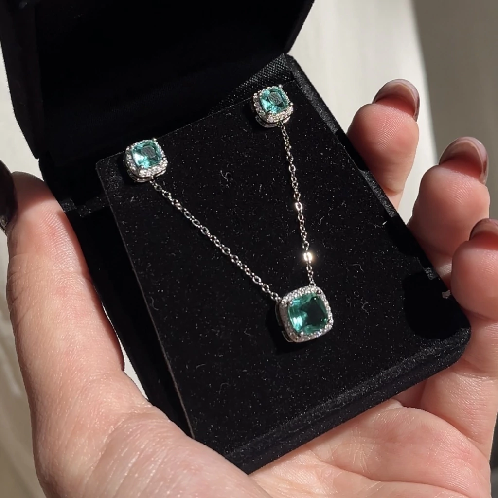 Conjunto Velure verde
