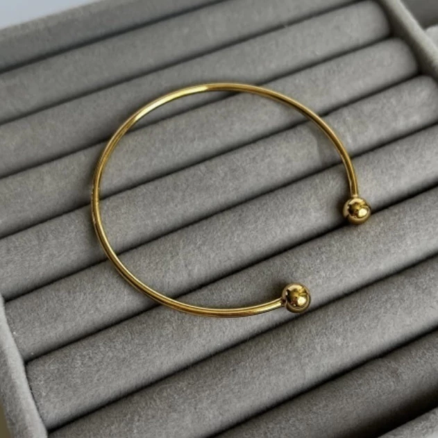 Bracelete Ball Dourado semijoia