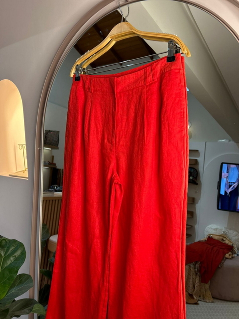 Calça Reta Pregas