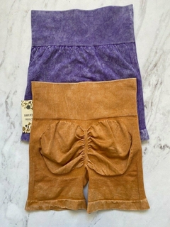 CALZA CORTA CON PUSH UP SHUER