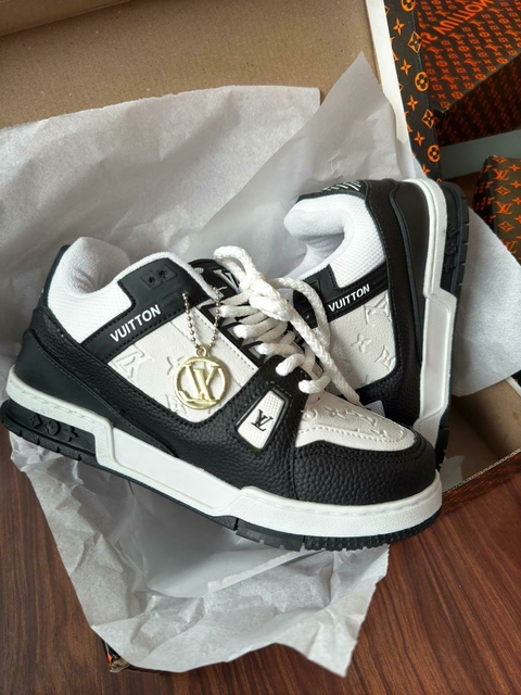 Tênis LOUIS VUITON