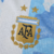 Camisa Retrô Argentina Adidas 2020-2021 branca com listras azuis, homenagem a Maradona, edição especial Albiceleste