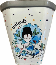 MACETAS PLASTICAS ESTAMPADAS CUADRADA CHICA