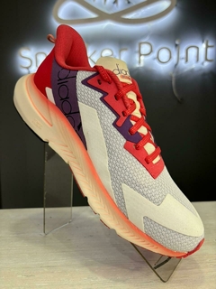 DIADORA MYTHOS BLUSHIELD VOLO 4 W - comprar online