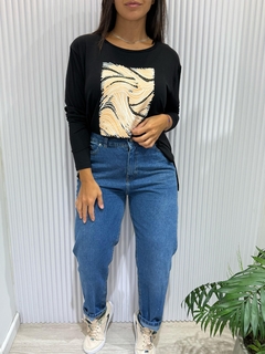 Jeans Mom en internet