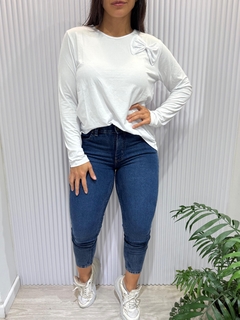 Remera Moño en internet