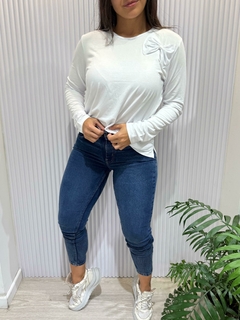 Remera Moño