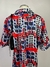 CAMISA ESTAMPADA CAIXAS DE SOM na internet