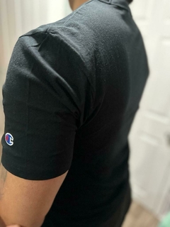 Camiseta Champion en internet