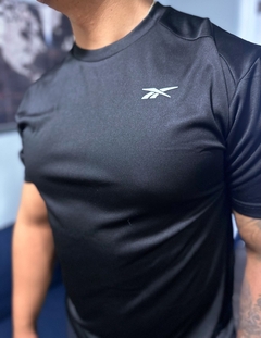Camiseta Reebok - comprar online