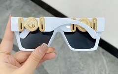 Gafas de sol BIG FRAME. en internet