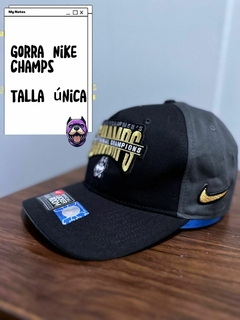 Gorra Nike Champs