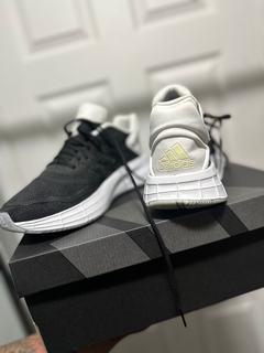 Tenis Adidas Duramo en internet