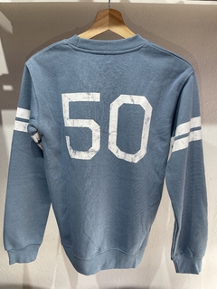Buso Peanuts Varsity en internet
