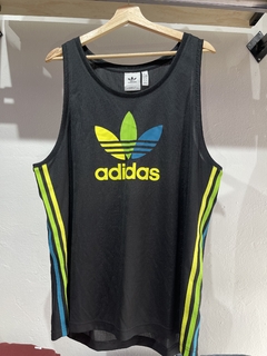 Esqueleto Adidas