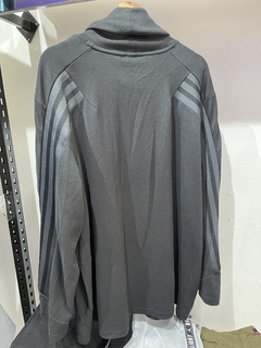 Buso Adidas - comprar online