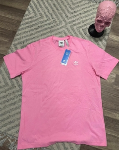 Camiseta Adidas Oversize