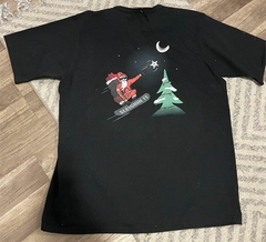 Camiseta oversize con santa - Moriita