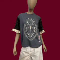 Remera corazón sagrado - comprar online
