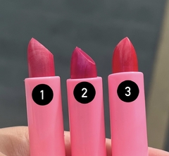 Labial en barra en internet