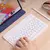 Teclado Multi Cores com Bluetooth para PC, Tablet, iPad e Smarts na internet