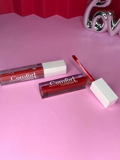 Batom liquido matte vermelho Mahav