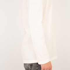 BUZO PANAL WHITE en internet
