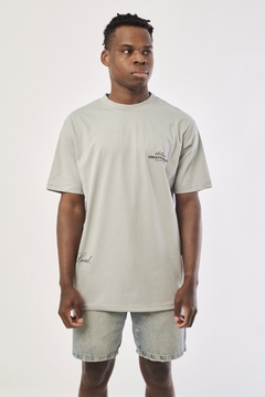 Remera Creative en internet