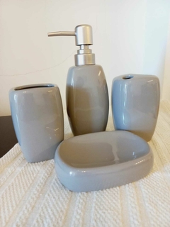 Set de baño de cerámica- Color gris