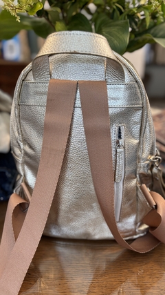 Mochila Flat oro - comprar online