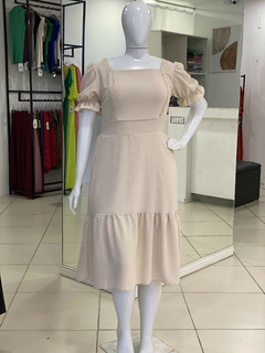 VESTIDO TAINÁ DUNA POÁ COM GUIPIR BEGE - comprar online