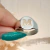 Anillo sello inicial con oro