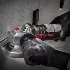 AMOLADORA SKIL 700W