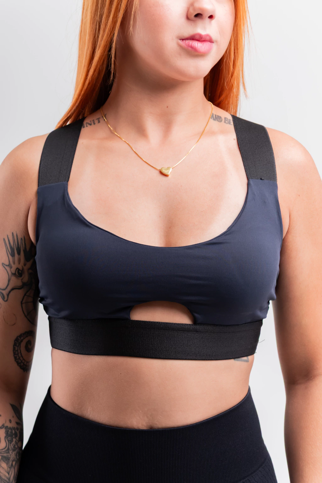 Sutiã top total black em microfibra com bojo | ref. 8461