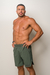 BERMUDA SQUAT VERDE MILITAR PWRD BY COFFEE na internet