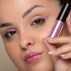 Delineador glitter by Ruby Rose TONO ROSA
