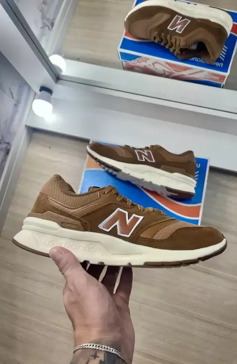 New Balance 997 Caramelo - comprar online
