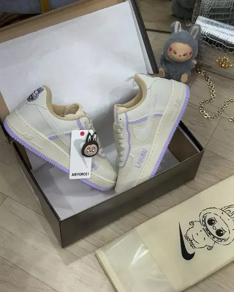 Air Force Labubu Branco/Lilás - comprar online