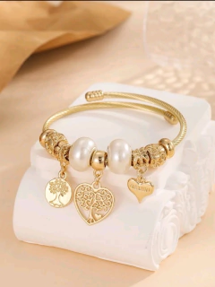 brazalete de cuenta blanca