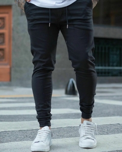 Jogger de gabardina