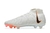 Imagem do CHUTEIRA CAMPO NIKE - PHANTOM LUNA