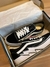 Vans Vault Old Skool Bolt Master World na internet