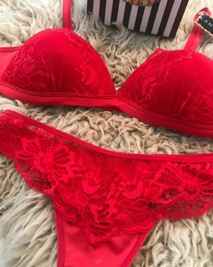 Imagen de conjunto triangulo soft puntilla- 96