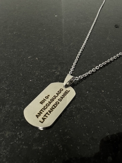Dije estilo militar con cadena - comprar online