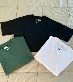 REMES CROPS NIKE