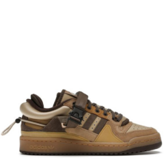 BAD BUNNY FORUM BUCKLE LOW "THE FIRST CAFE"