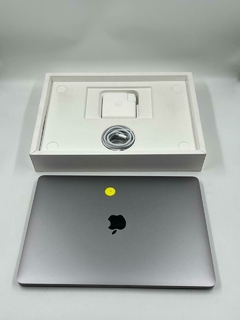MACBOOK PRO A2251 - comprar en línea