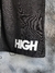 short HIGH na internet