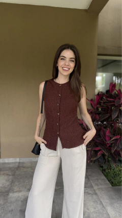 Chaleco H&M chocolate - comprar online