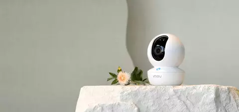 GK2CP-3C0WR - Camara WIFI Domo WIFI 3 Mpx IR: 10 Mts Lente 3,6 Interior con sirena IMOU